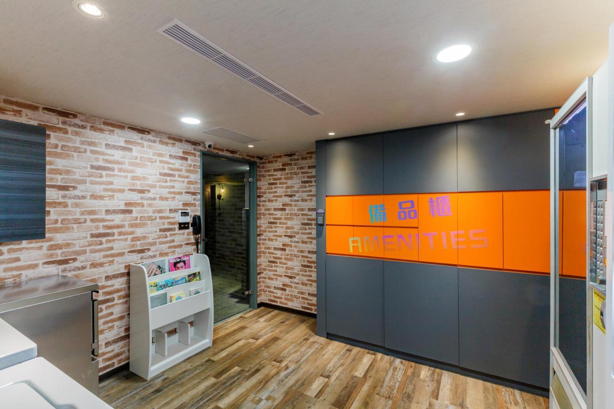 Cu Hotel Kaohsiung Exterior photo