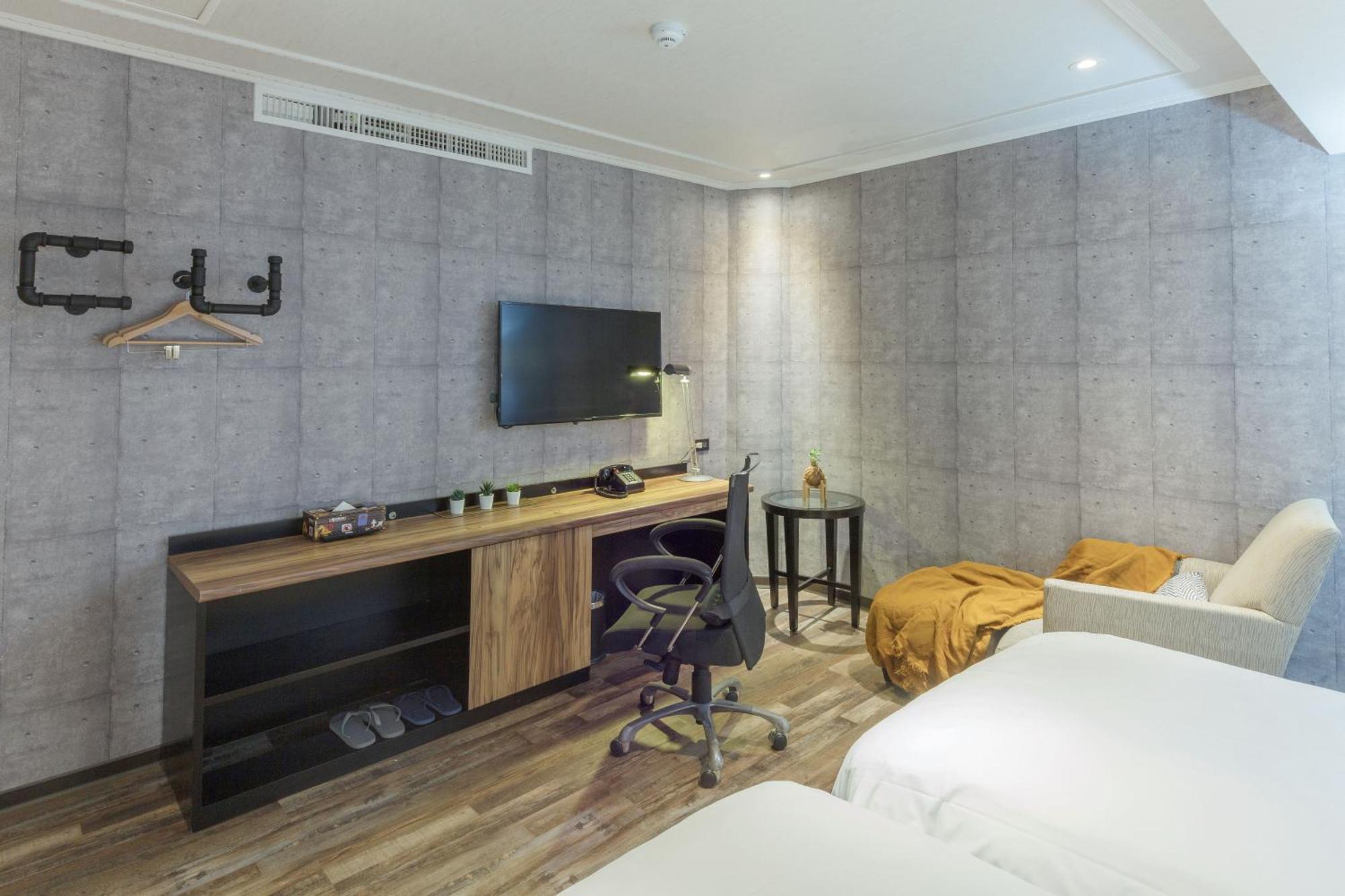 Cu Hotel Kaohsiung Exterior photo